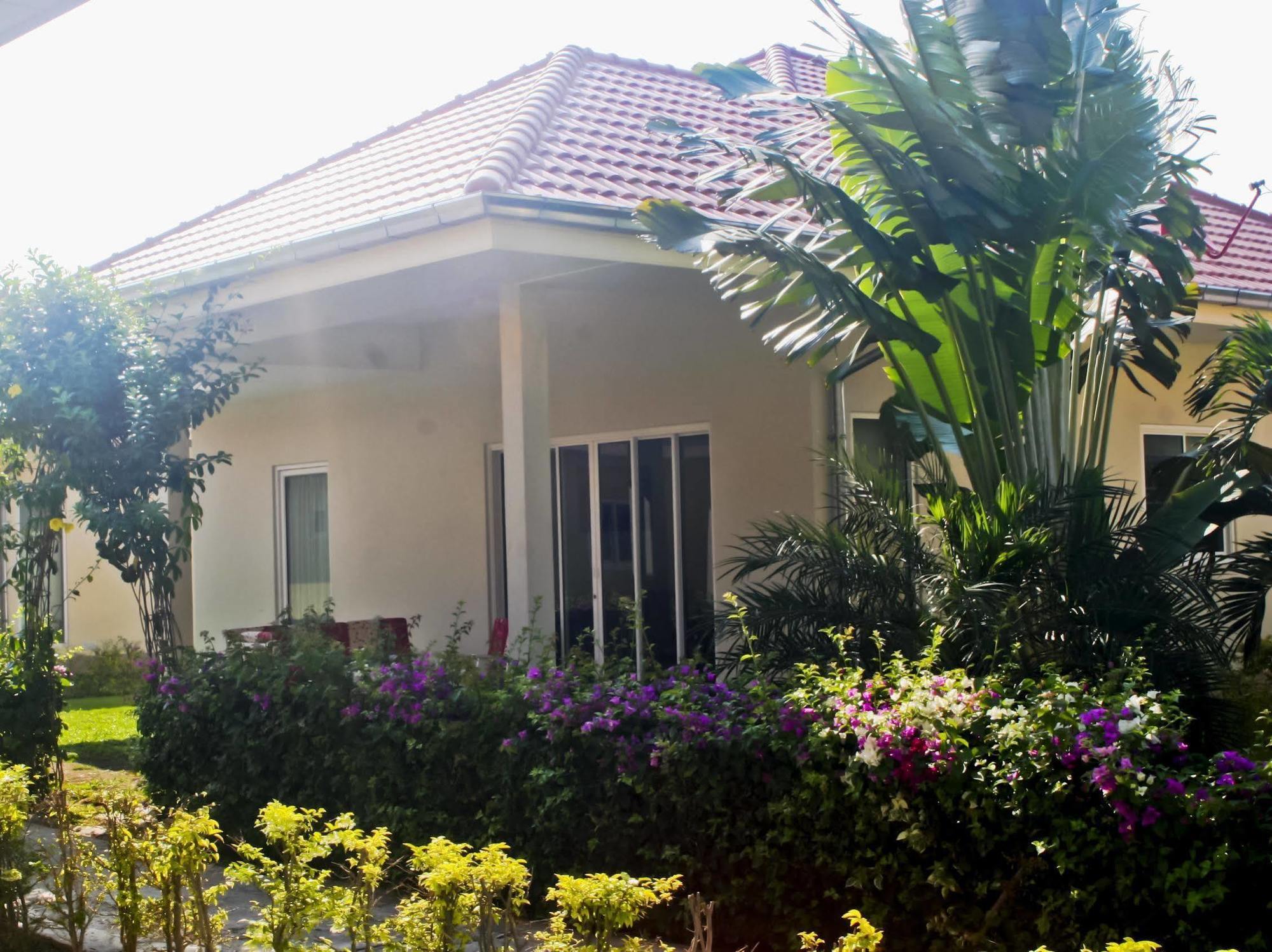 Garden Hills Villa Resort Cha-Am Ngoại thất bức ảnh