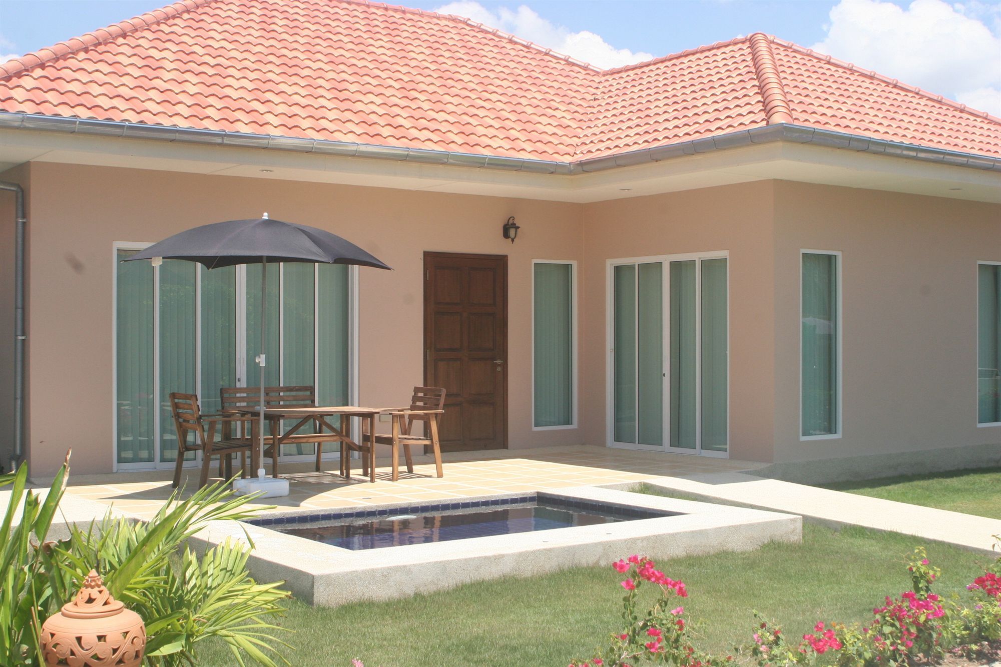 Garden Hills Villa Resort Cha-Am Ngoại thất bức ảnh