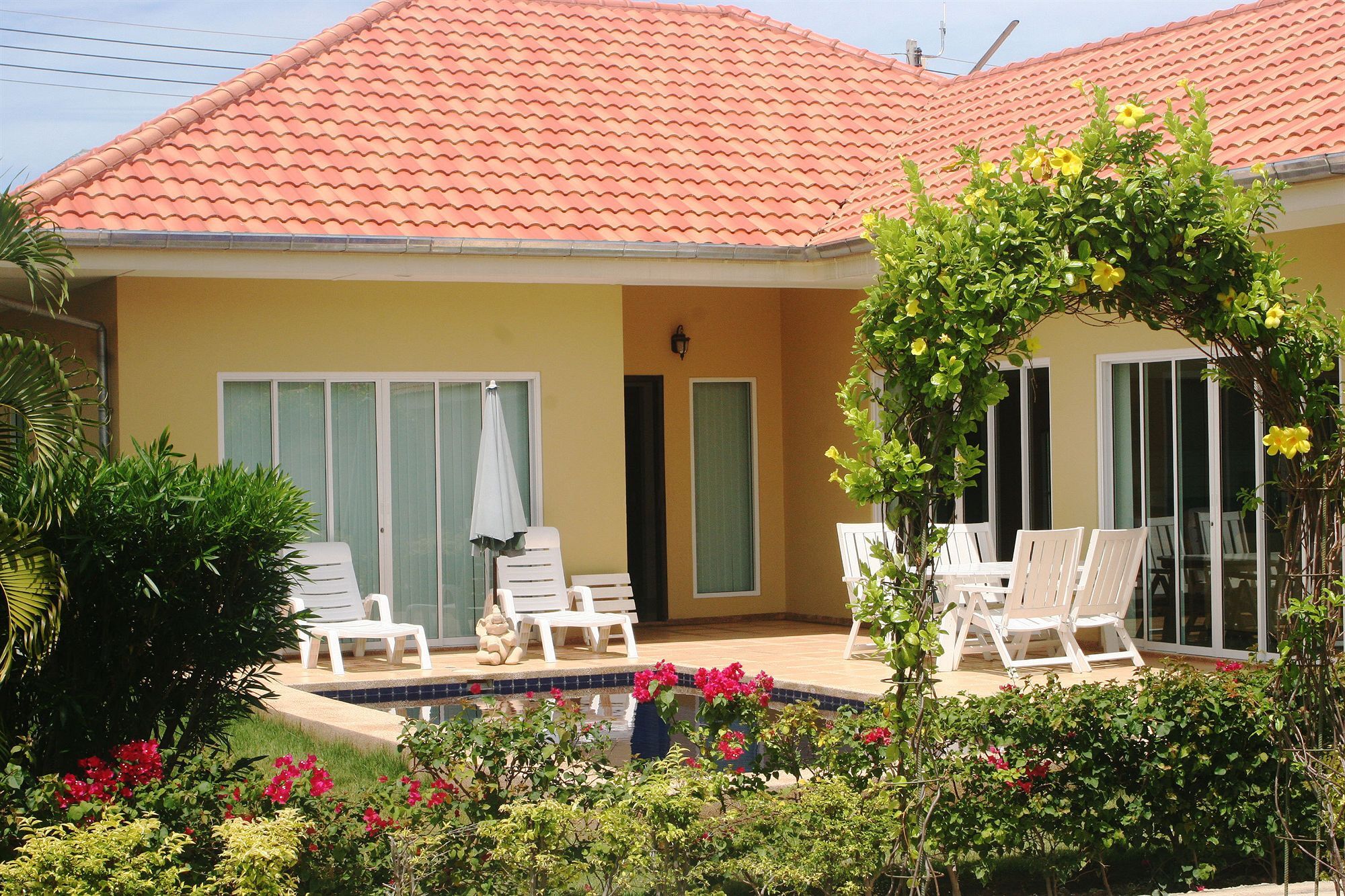 Garden Hills Villa Resort Cha-Am Ngoại thất bức ảnh